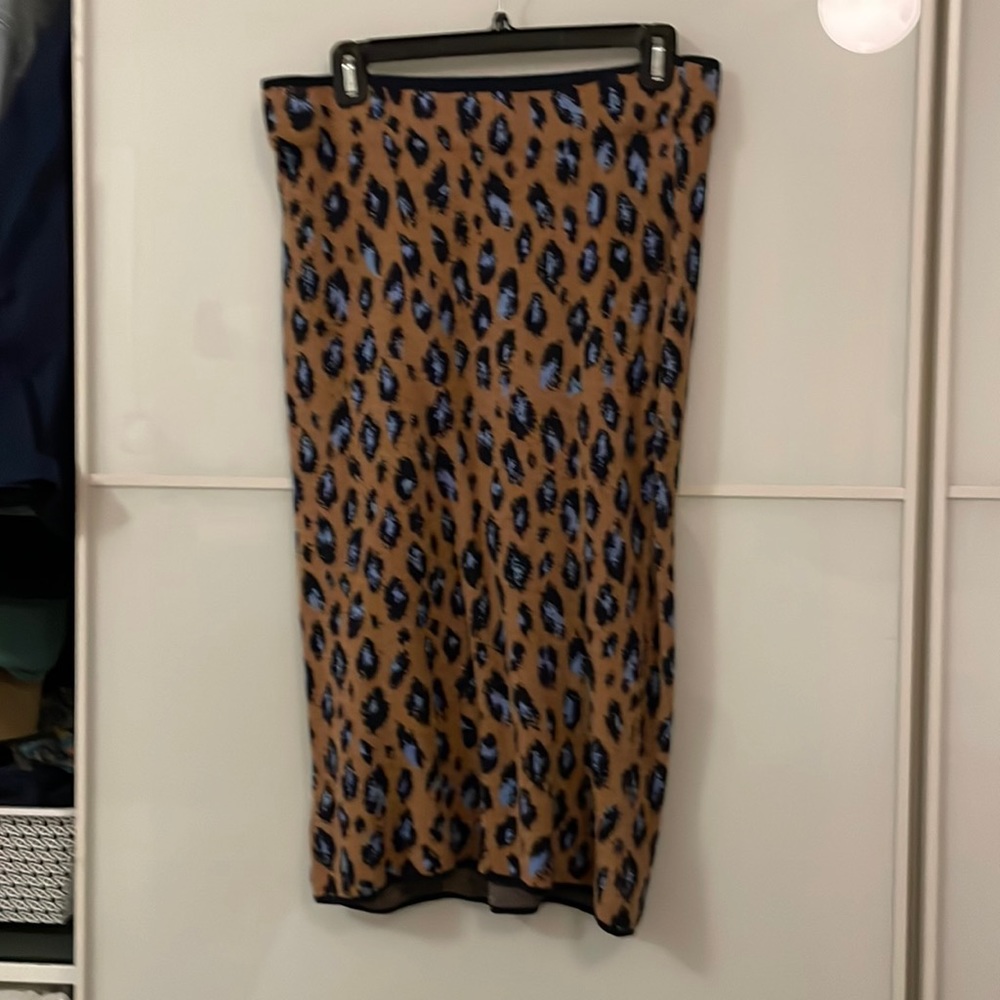 NWT Ann Taylor Stretchy Pencil Skirt